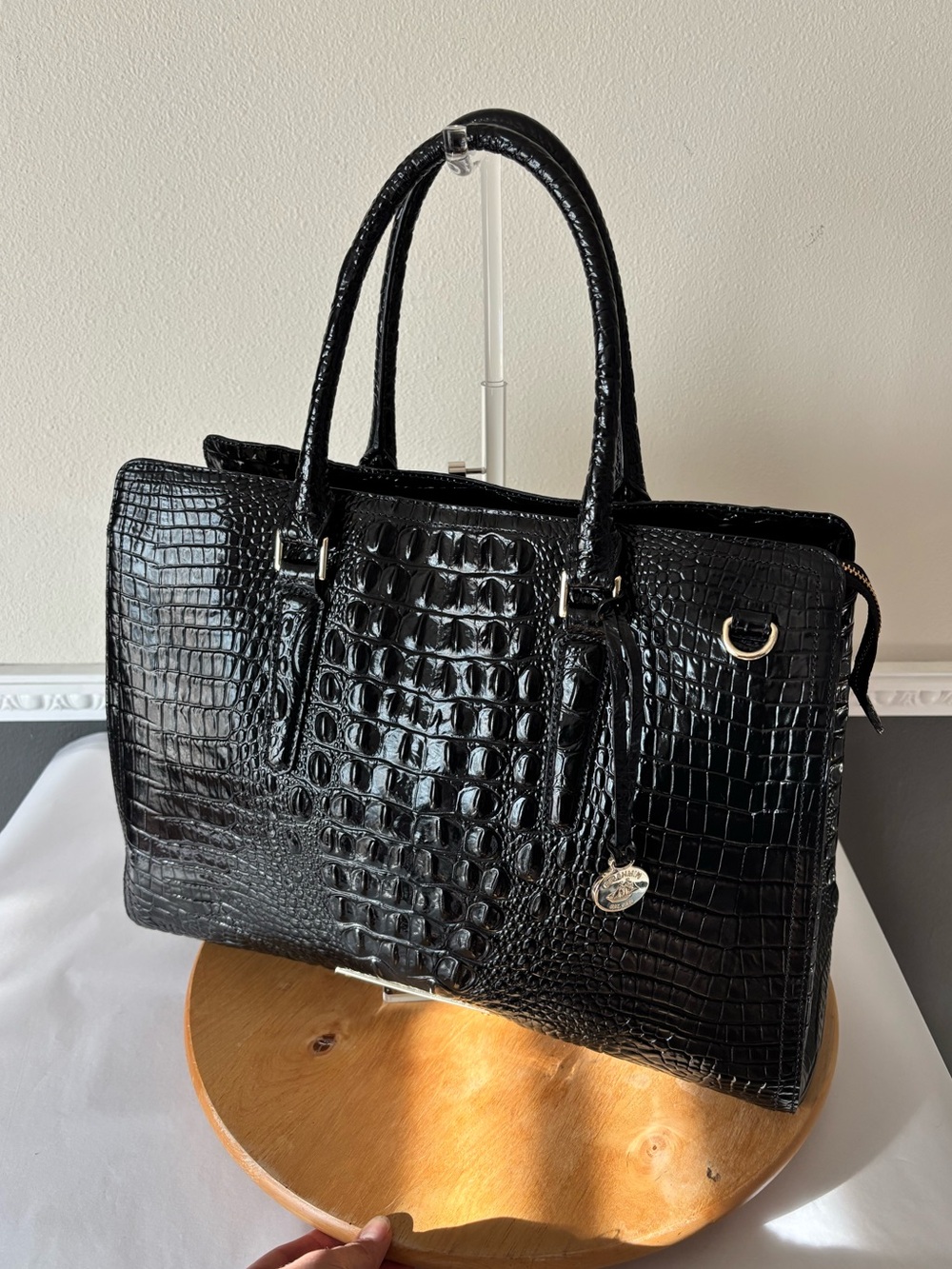 NEW Brahmin Finley Jet Black Croc-Embossed Leather Satchel with Gold Hardware